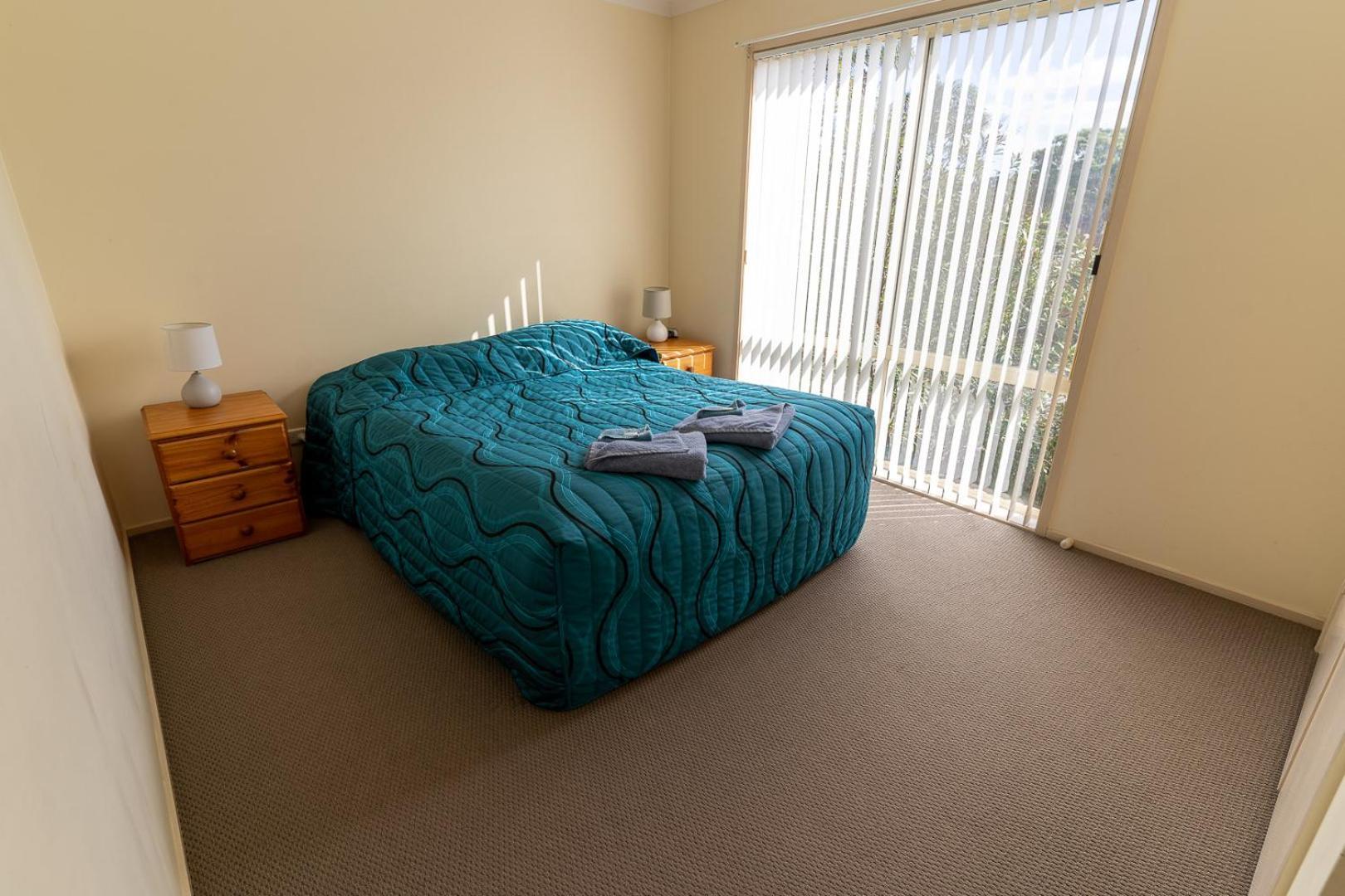 Beachfront Apartments 메림불라 외부 사진