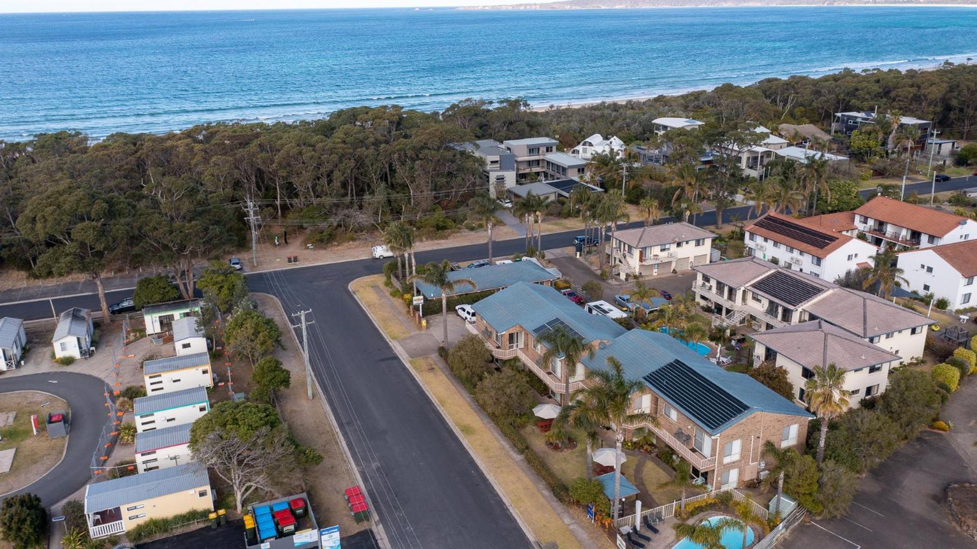 Beachfront Apartments 메림불라 외부 사진